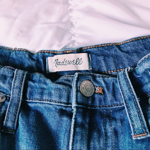 MADEWELL HIGH RISE SLIM BOYJEAN DISTRESSED - Picture 3 of 11